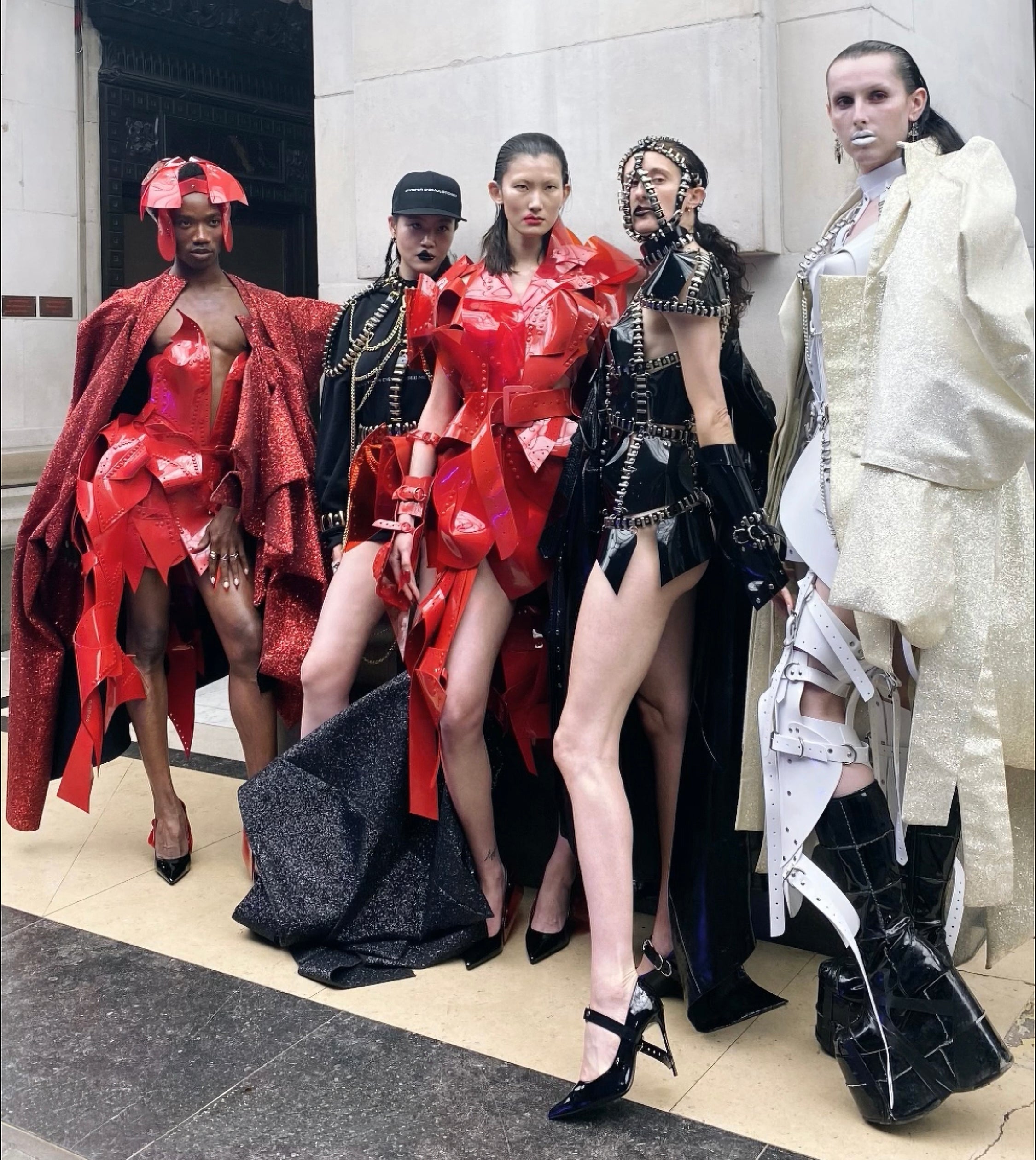 RE/CREATE JIVOMIR DOMOUSTCHIEV COUTURE SHOW